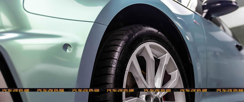 AE改色膜：奥迪A4L & 幻影灰魅绿